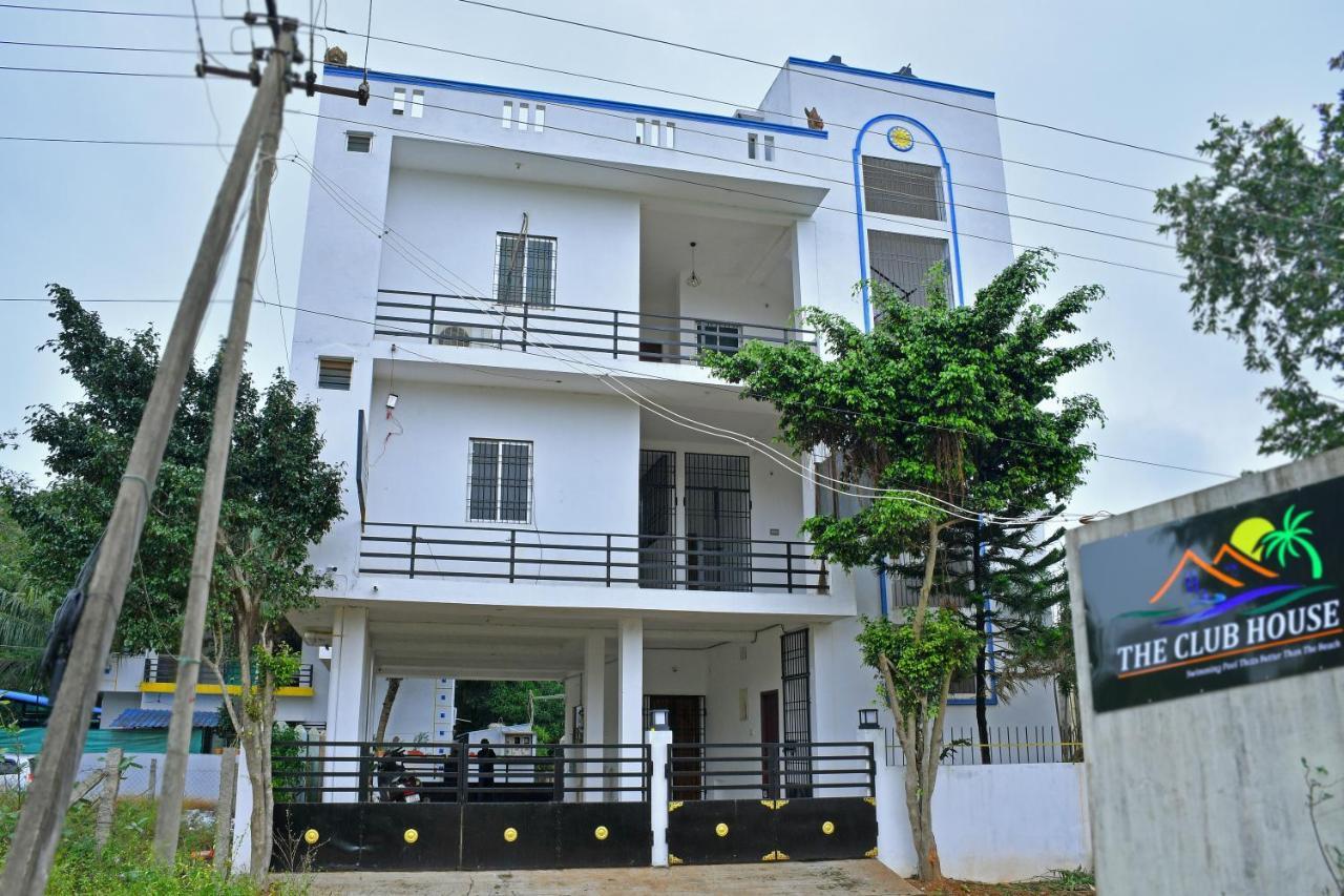 The Club House- Swimming Pool That'S Better Than The Beach Hotel Pondicherry Exterior photo